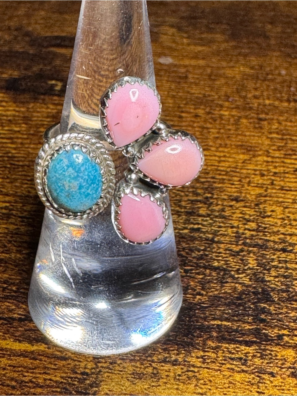Sierra Bella and Pink Conch Adjustable Ring in Sterling (fully enclosed back)